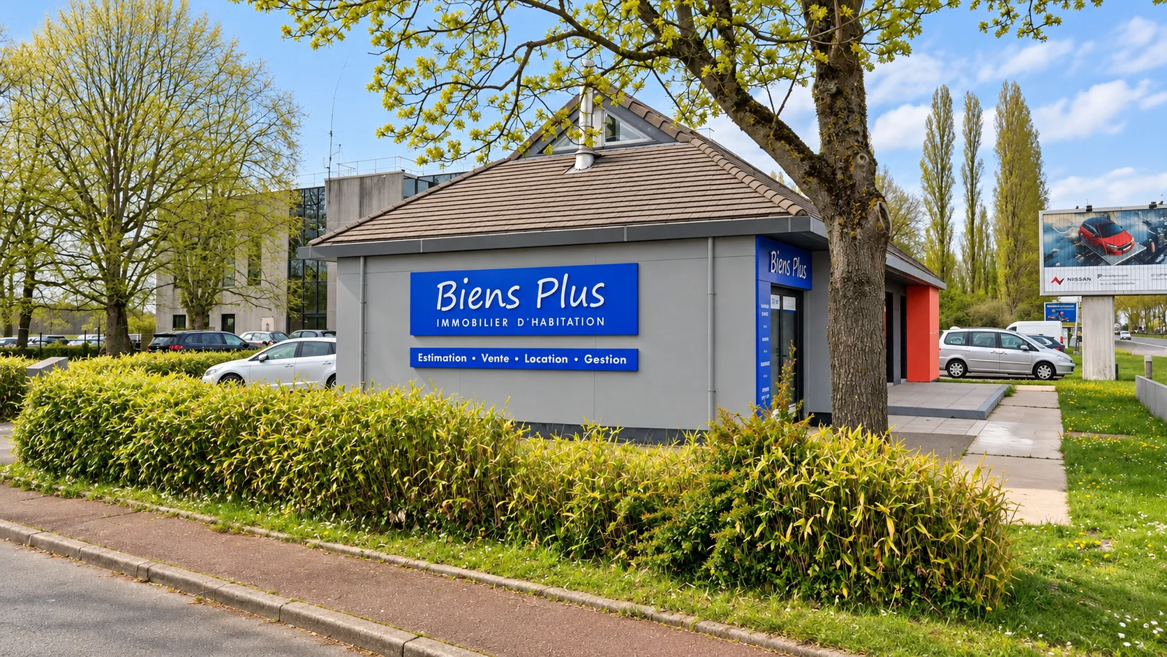 La façade de l’agence Biens Plus Immobilier à Coignières