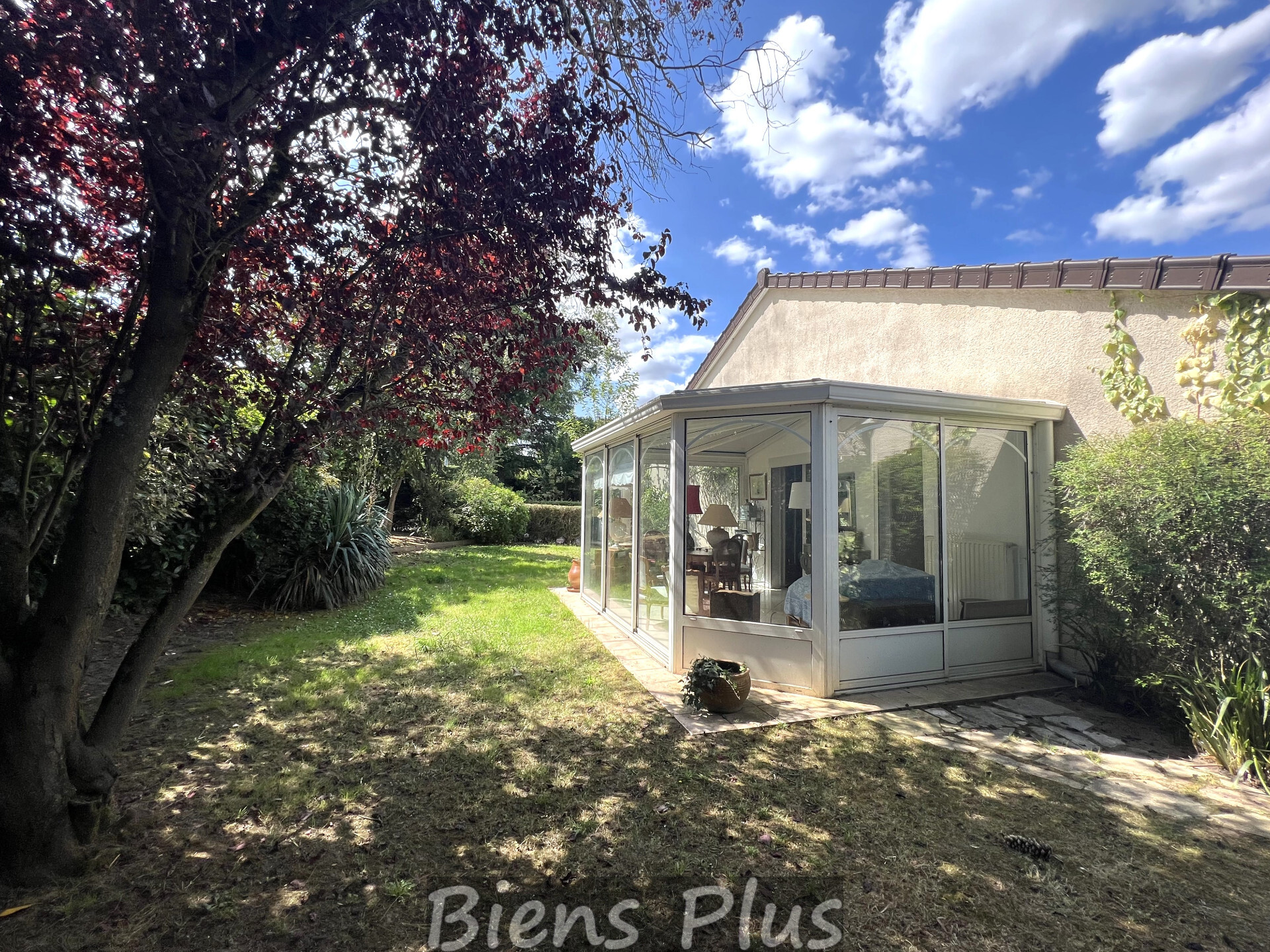 Maison de 130 m² avec véranda, terrasse et garage double