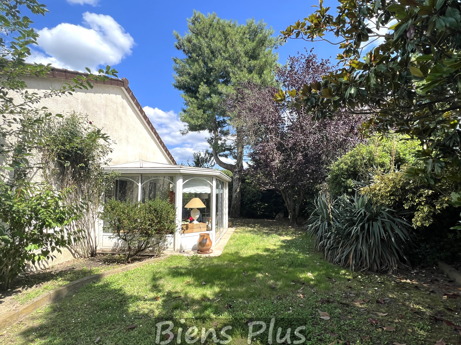 Maison de 130 m² avec véranda, terrasse et garage double