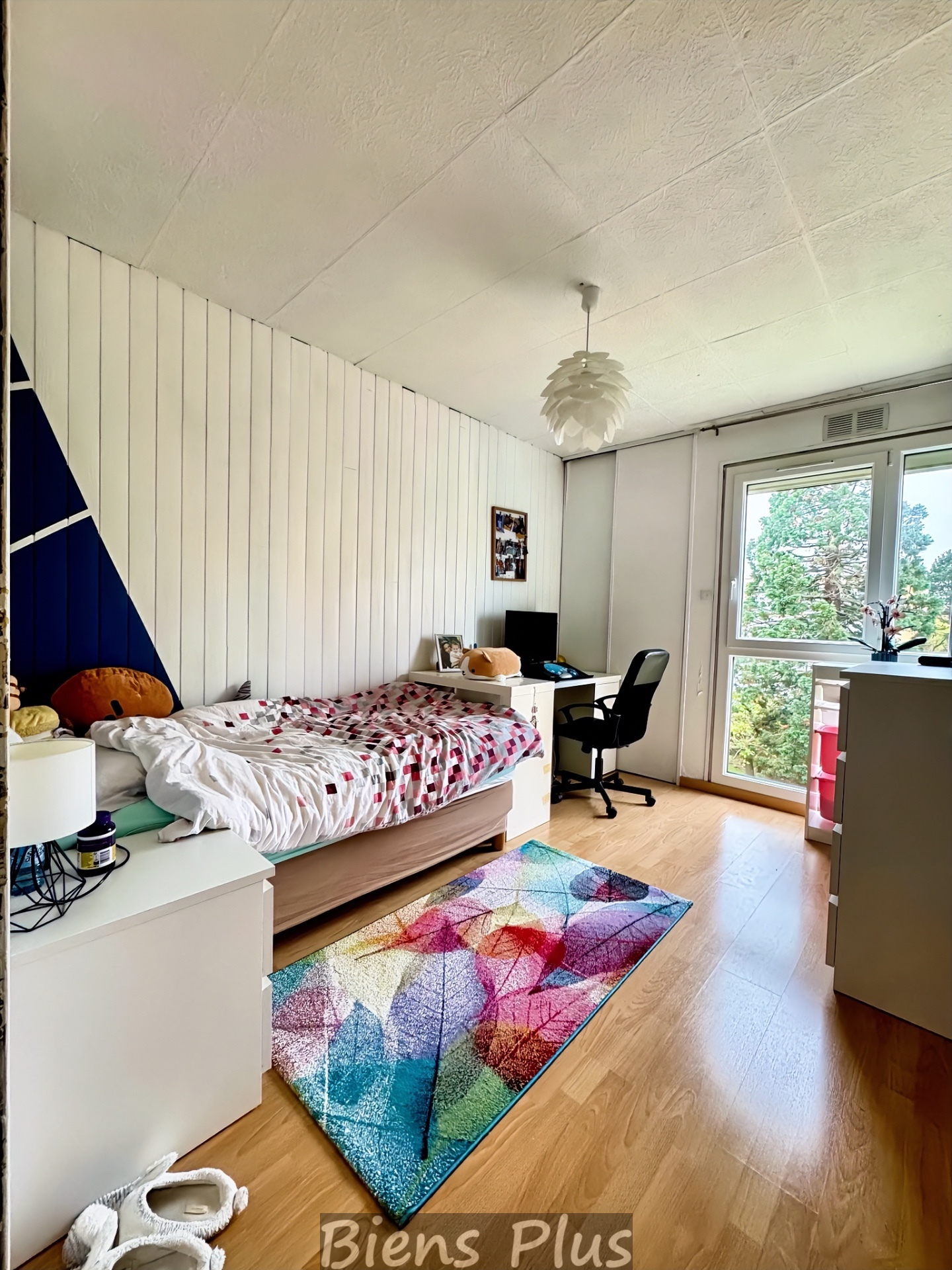 Appartement 96 m2 / 5 pièces / parking sous-sol / Cave