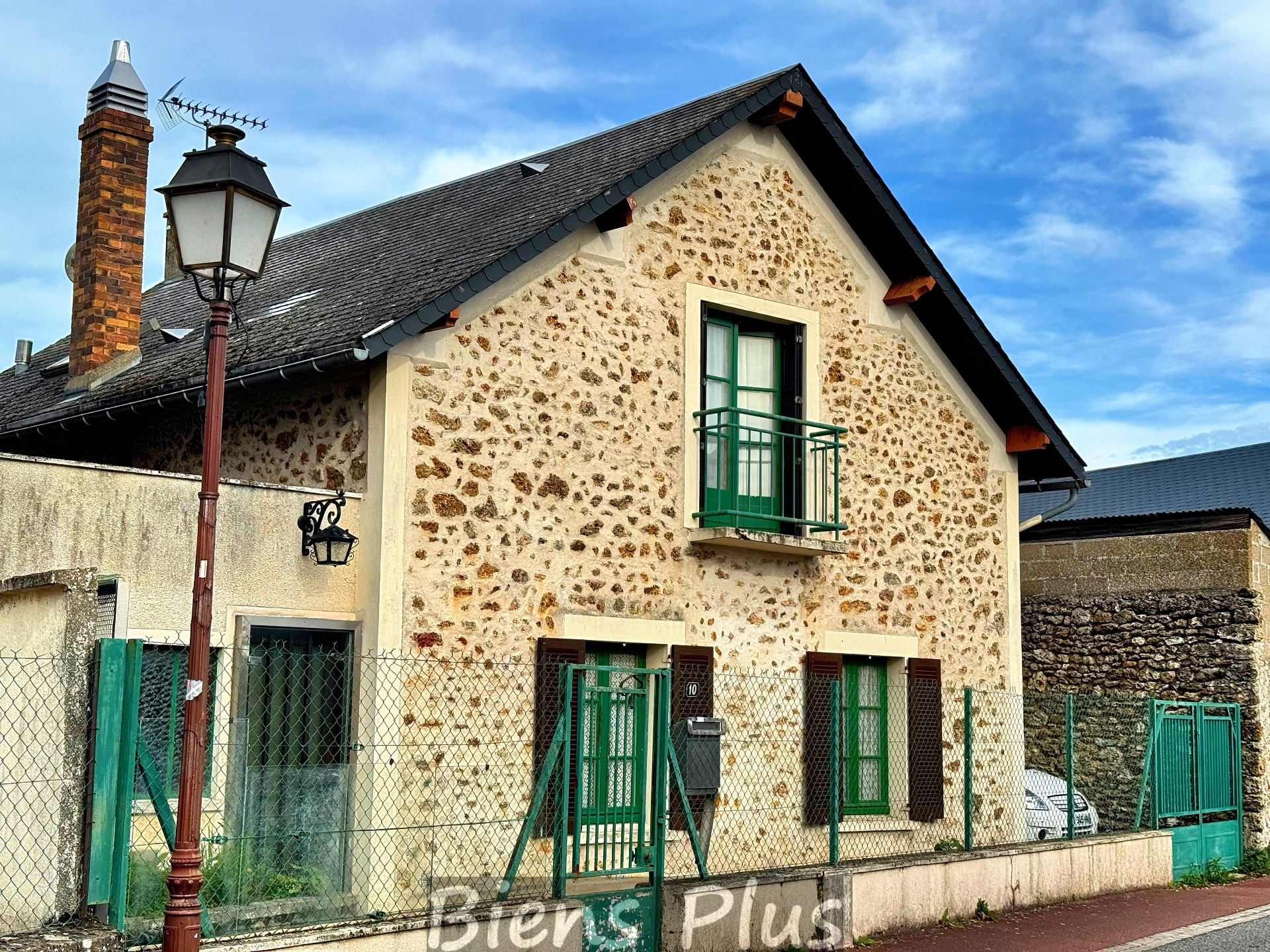 Maison à Coignieres - Centre ancien