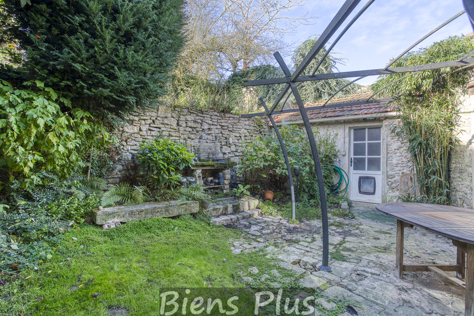 Maison 7 pièces 180 m² avec jardin et annexe à Marcq