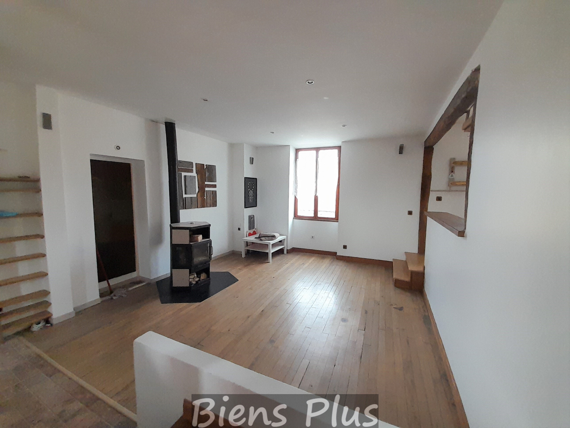 Beau duplex - 3 pièces - 2 PKG