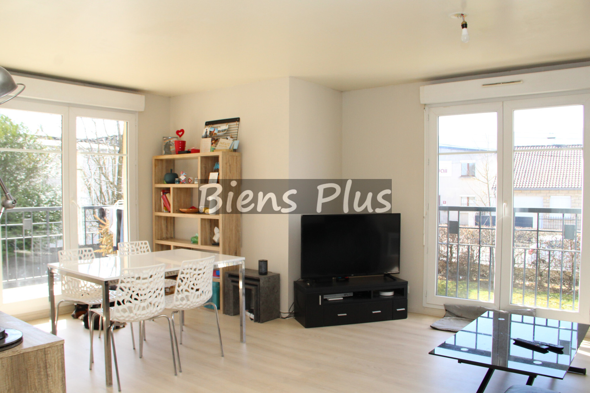 Appartement 3P - terrasse, Pkg et box