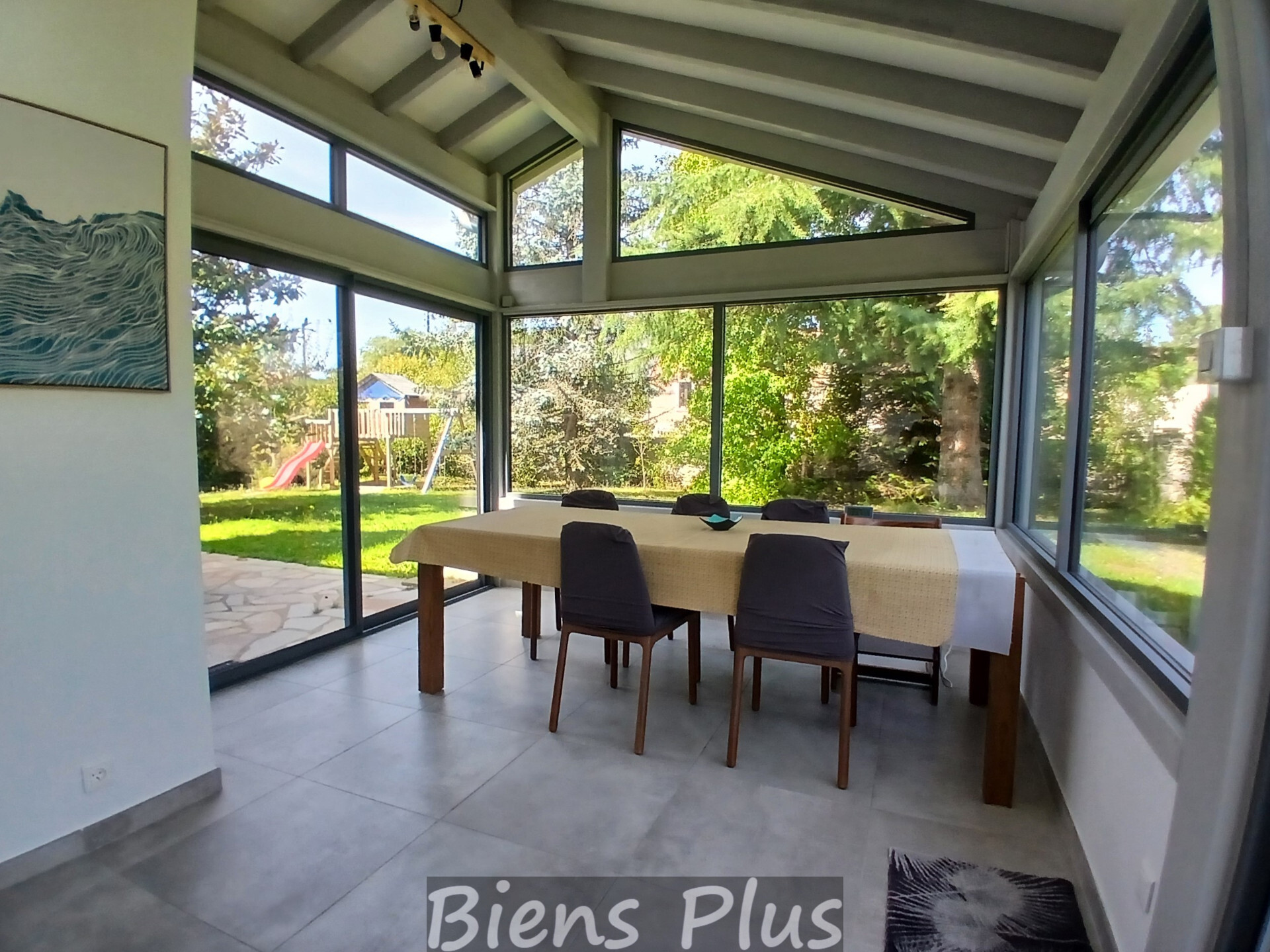 Maison familiale - 7 pièces - 5 chambres