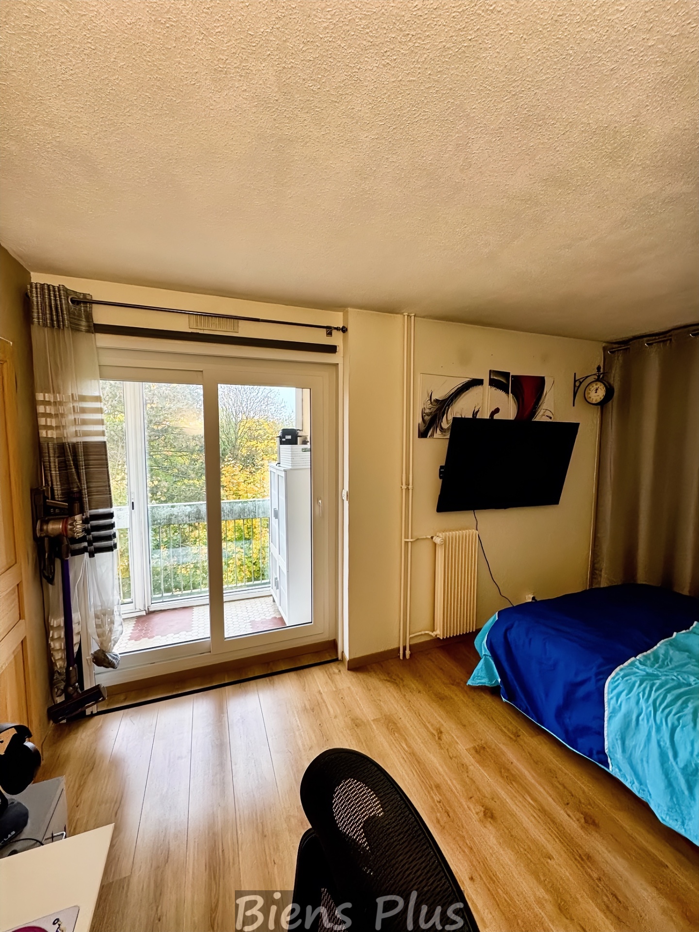 Appartement 96 m2 / 5 pièces / parking sous-sol / Cave