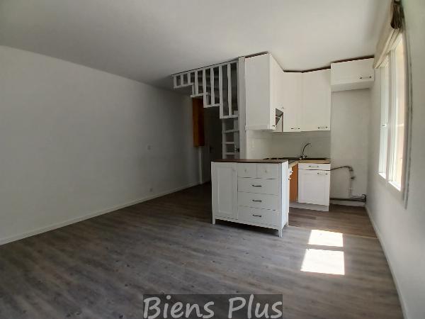 Duplex de 2 pièces de 50m² au sol avec parking
